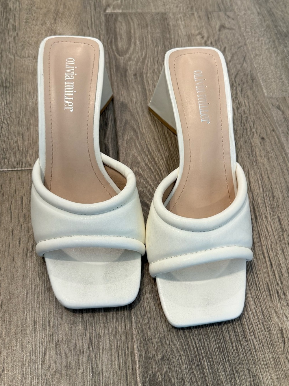 Olivia Miller Cream Padded Square-Toe Mid Heel Mules size 8